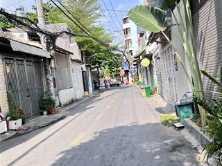 Nhà cấp 4 cũ tiện xây mới, dt lớn 4x25m, hxh, ngay trường tân sơn gò vấp nhỉnh 7tỷ