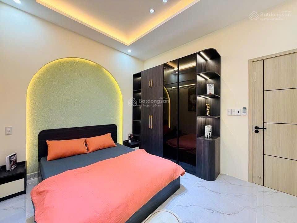 Lô góc 2 mặt hẻm  xây mới  nguyễn văn khối gò vấp  dt 60m2  tặng full nội thất  nhỉnh 6tỷ