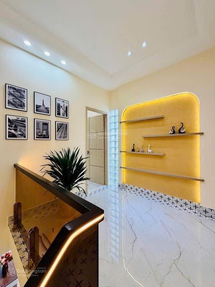 Lô góc 2 mặt hẻm  xây mới  nguyễn văn khối gò vấp  dt 60m2  tặng full nội thất  nhỉnh 6tỷ