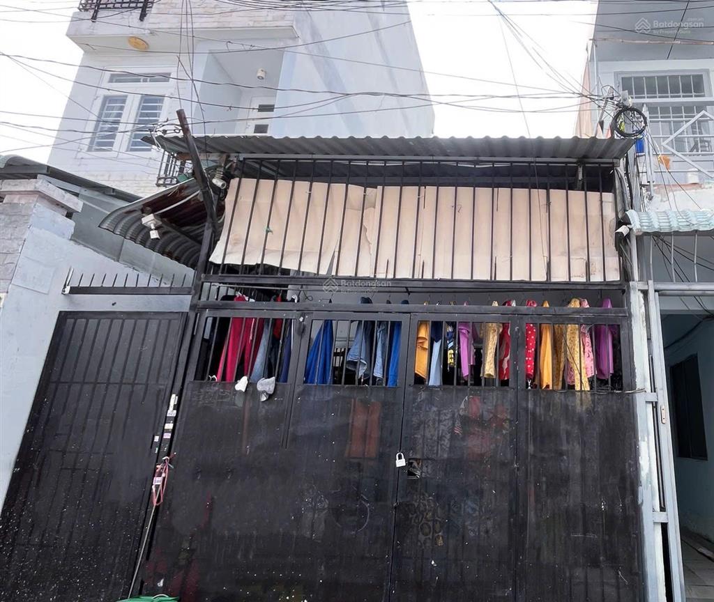 Chưa đến 90tr/m2  ngang hiếm ~5m  hxh 6m  bán đất tặng dãy phòng trọ  ngay chợ phạm văn bạch