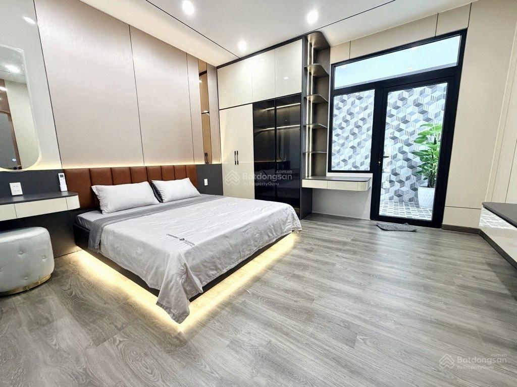Lô góc 2 mặt hẻm xe hơi  (4.5x16m) 72m2  ngay công viên làng hoa gò vấp  full nội thất