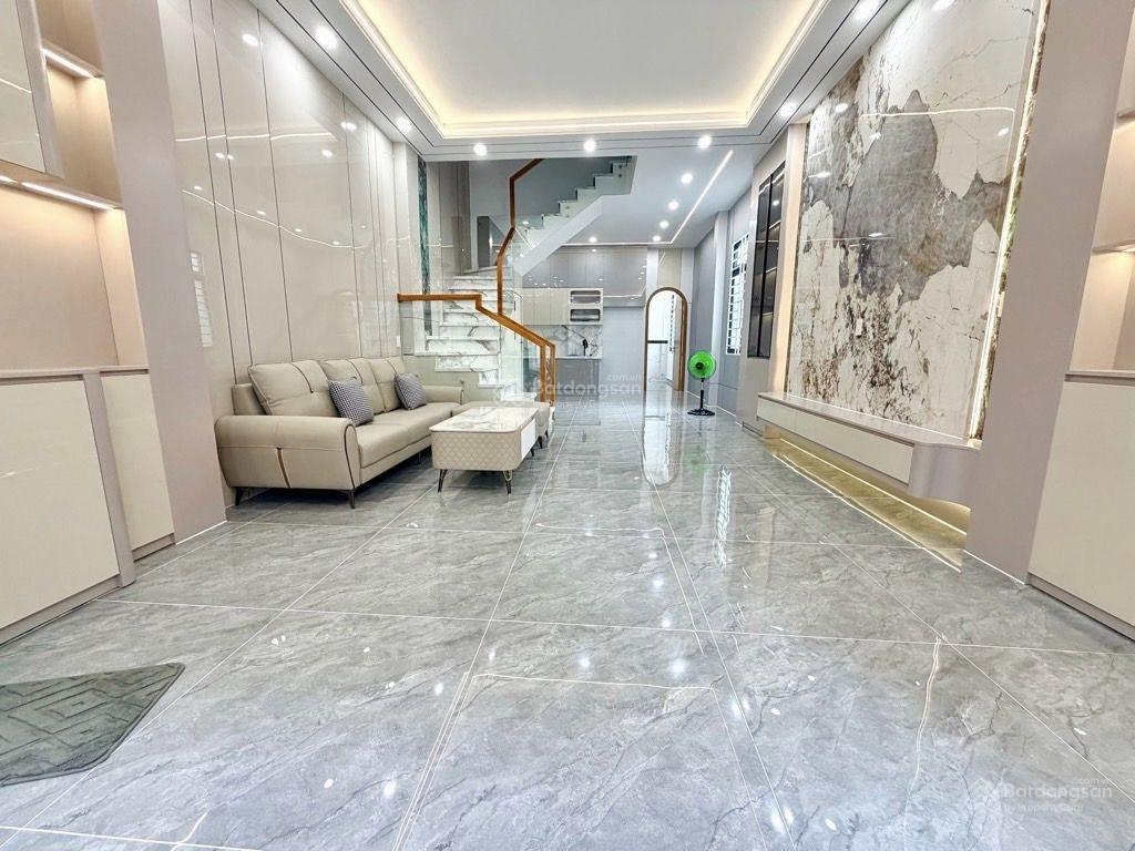 Lô góc 2 mặt hẻm xe hơi  (4.5x16m) 72m2  ngay công viên làng hoa gò vấp  full nội thất