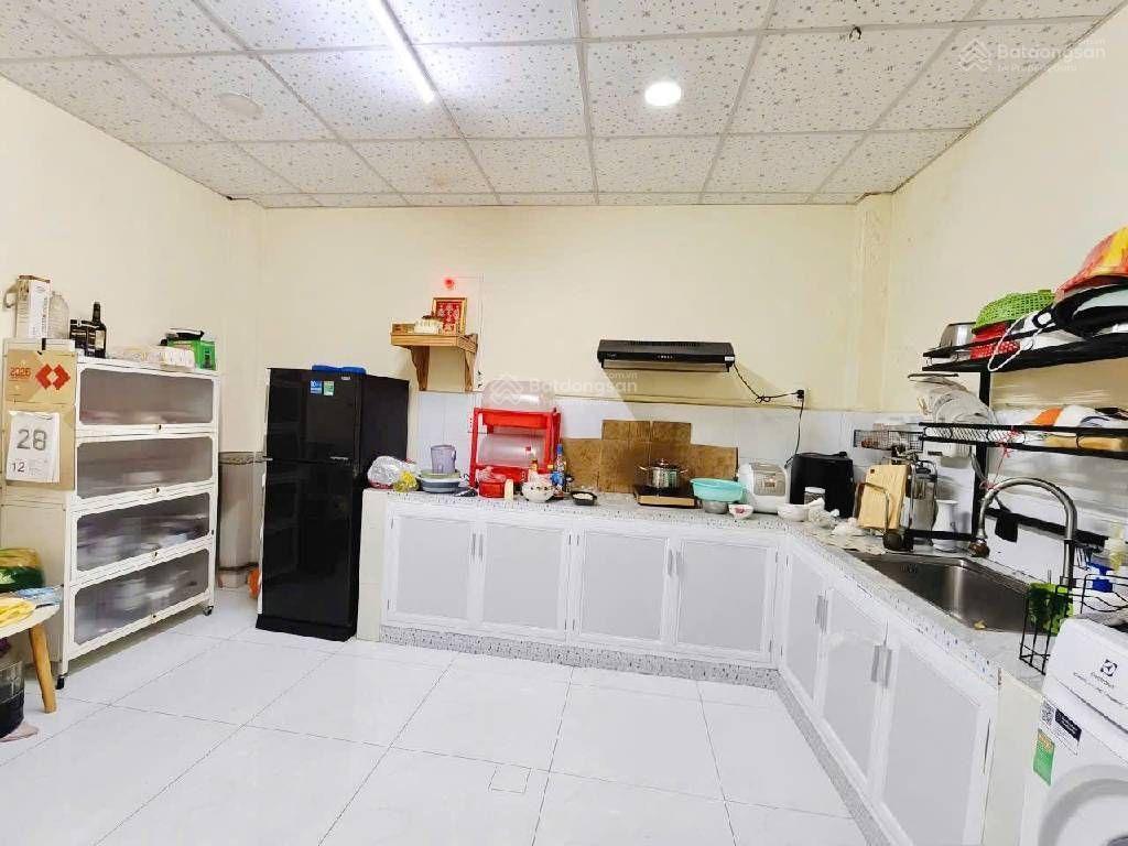 Bán đất tặng nhà cấp 4  (4x18m) 72m2  hẻm xe tải 8m  ngay lê đức thọ p16  gần lotte  chỉ 6.7tỷ