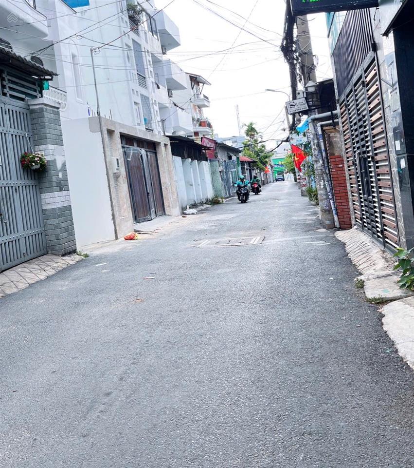 Bán đất tặng nhà cấp 4  hxh 6m thông  (4.5x22m)100m2  ngay thống nhất p15 gò vấp