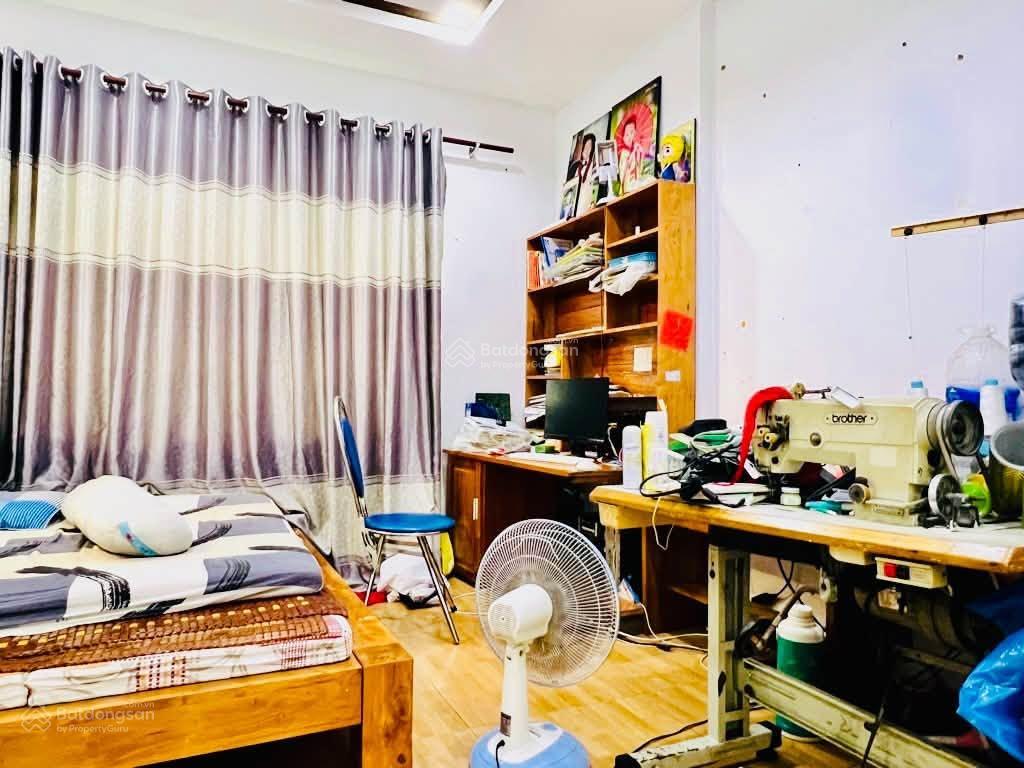 Bán nhà 4 tầng 4pn, 80m2(4x20m), hẻm xe hơi thông, ngay ngã ba quang trung tân sơn, chỉ 8.2 tỷ