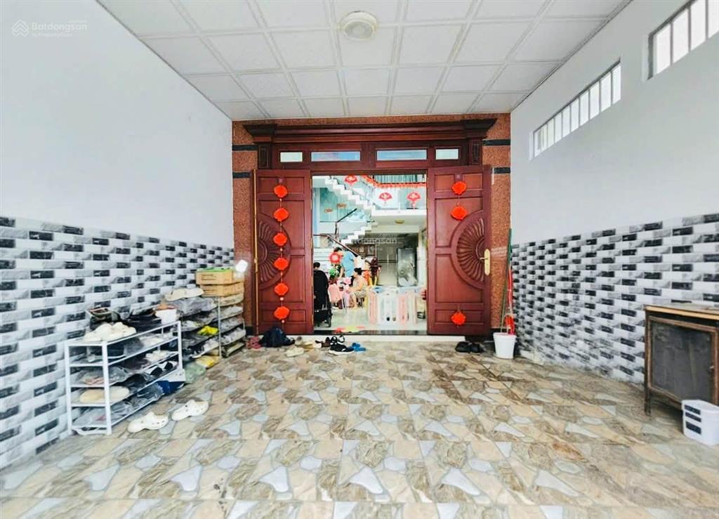 Nhà đẹp 5 tầng 5pn  78m2 ngang lớn 4.5m  mặt tiền thụt nguyễn văn công p3 gò vấp