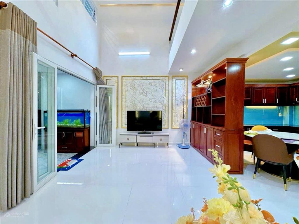 Bán nhà 5 tầng 5pn  ngang lớn 6m  hẻm ô tô thông  phan huy ích p12 gò vấp  chỉ 6.5 tỷ
