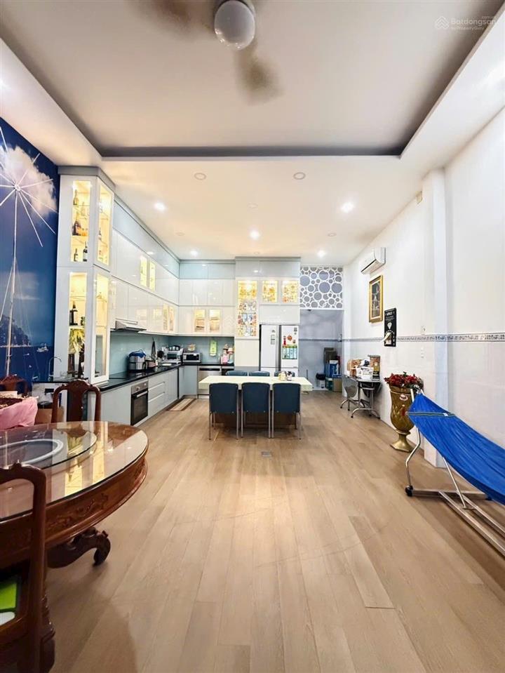 Gần emart  nhà đẹp 4 tầng 6pn  92m2  hẻm xe tải  chỉ từ 8 tỷ