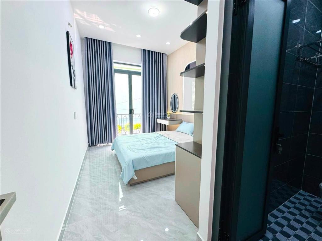 Gần chợ tân sơn, nhà mới 2 tầng 3pn có pn dưới trệt, 45m2, hẻm xe hơi, chỉ từ 4 tỷ