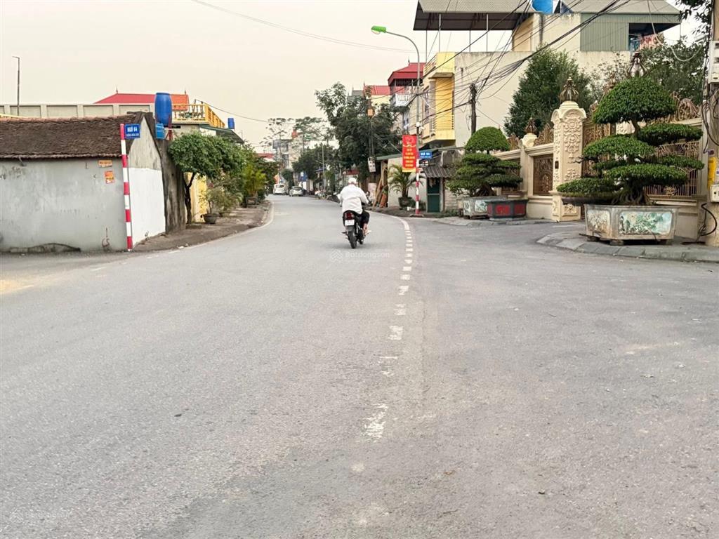 Cắt lỗ nhanh lô đất 138m. mt6,3m, phú cát ,sát dh bách khoa, cnc, dh gtvt , metro5. giá nhỉnh 2 tỷ