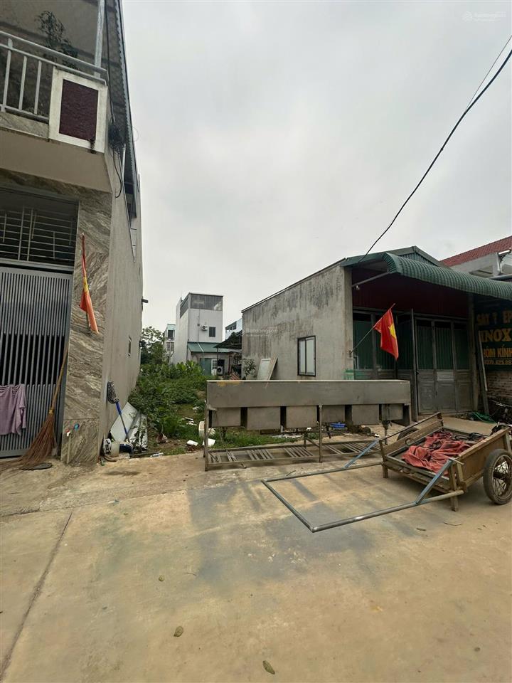 Bán nhanh 148m lô đất nền vai réo, hoà lạc. gần dh quốc gia, metro 5, xây trọ ngay. giá 23tr/m