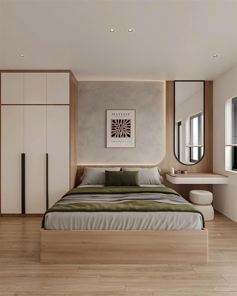 Nhà mặt phố 62m2 dòng tiền 40tr/th đường trước nhà 13m, nhà 2 thoáng, cách đại học giao thông 100m