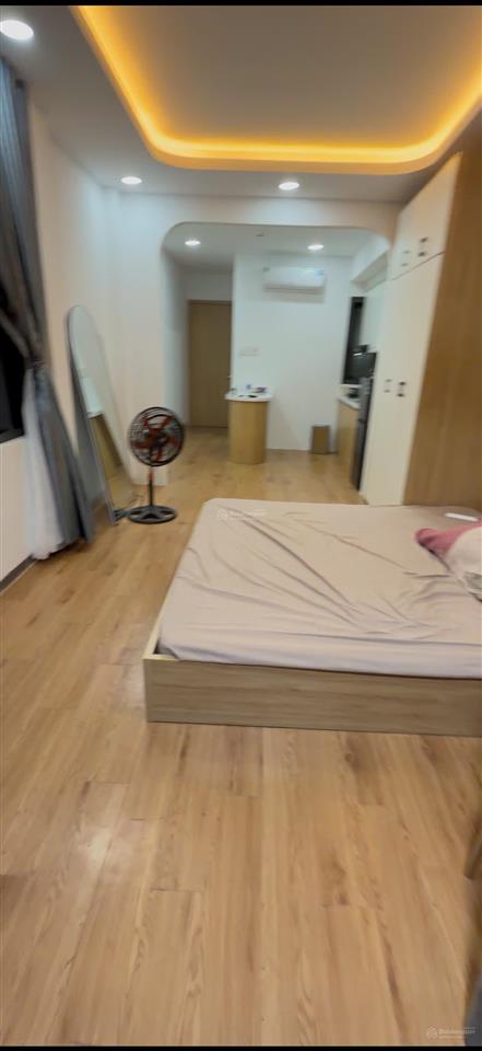 Tin thật  70m2 dòng tiền 45tr/th đường trước nhà 13m, vỉa hè, nhà mặt phố nguyễn sơn  tân phú