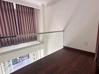 Nguyễn văn cừ  quận 5, nhà 5tầng, 6pn, hxh 2mặt thông thoáng  gần đh sài gòntiện cho thuê hoặc ở