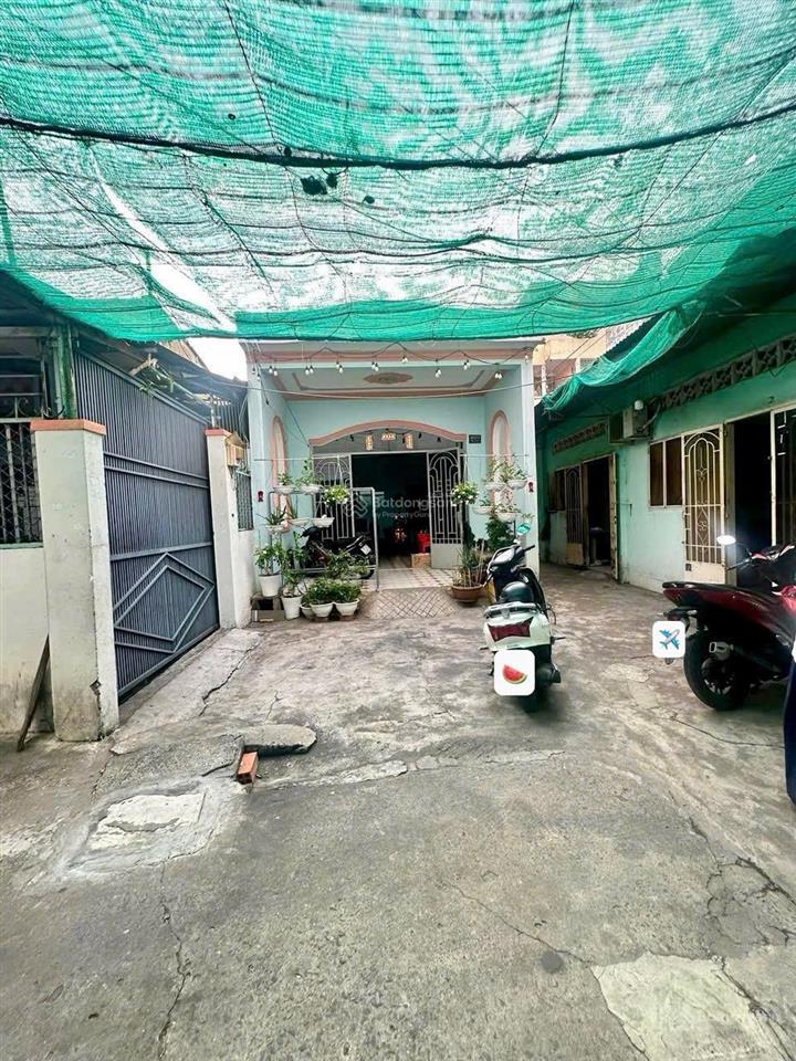 Giảm 300 triệu chỉ còn 5.7 tỷ thương lượng 74m xe hơi đỗ cửa phú thọ hòa, tân phú