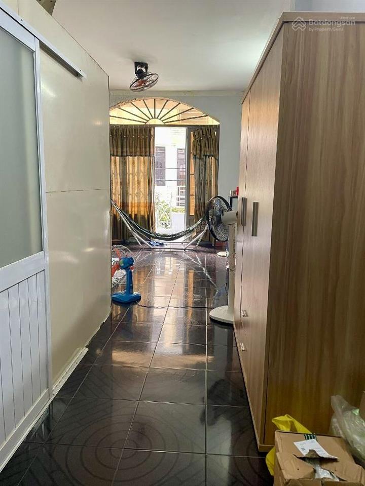 Bán nhà phường 12 tân bình (phường bảy hiền) 4x1144m2, 8,8 tỷ
* 2 bước ra mặt tiền, hẻm xe tải.