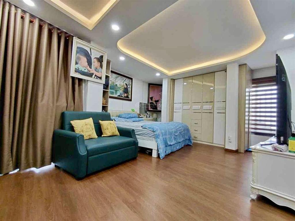 Bán nhà tân bình giáp quận 10 hẻm xe tải tránh ngang 6m chỉ 6.x tỷ tl.