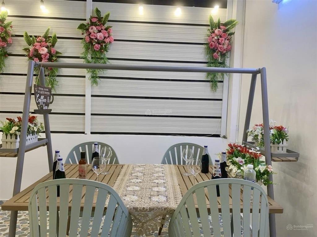 Chỉ nhỉnh 7 tỷ nhà 3 tầng cmt8, tân bình khu vip dân trí gần 40m2 1 bước qua quận 10 ở ngay.