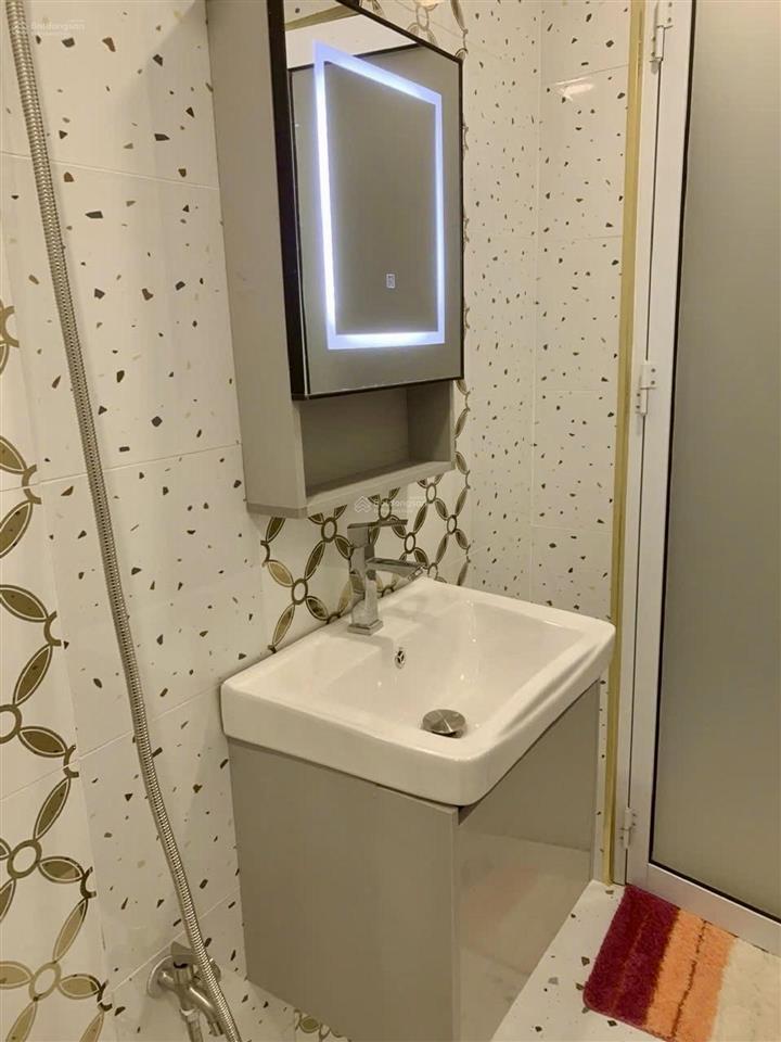 Chỉ nhỉnh 7 tỷ nhà 3 tầng cmt8, tân bình khu vip dân trí gần 40m2 1 bước qua quận 10 ở ngay.
