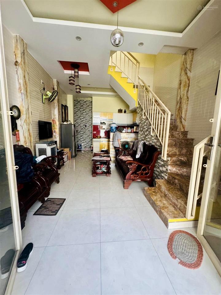 Bán nhà khu bàu cát, tân bình, 43m, hẻm xe hơi, 3 tầng, 4pn, chỉ 7.25 tỷ thương lượng.
