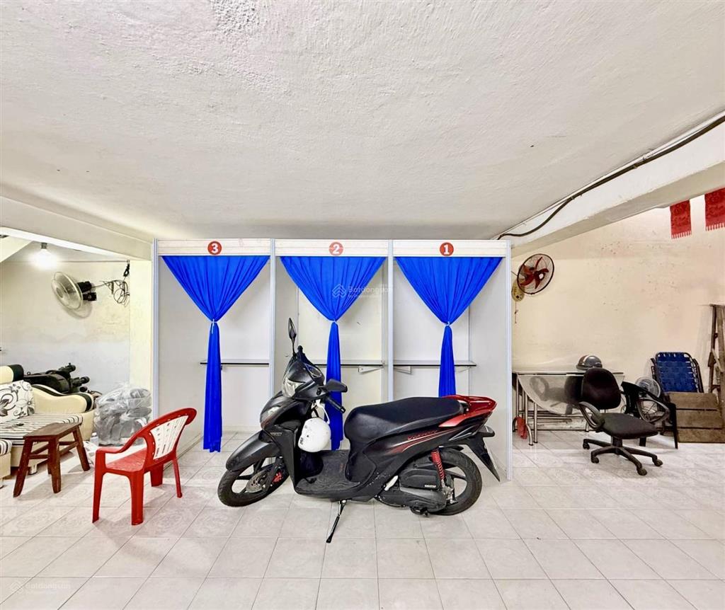 Gấp bán giảm 4.7 tỷ nhà hẻm xe hơi âu cơ, tân bình 72m (4.5 x 16m) lô góc chỉ 8.3 tỷ.