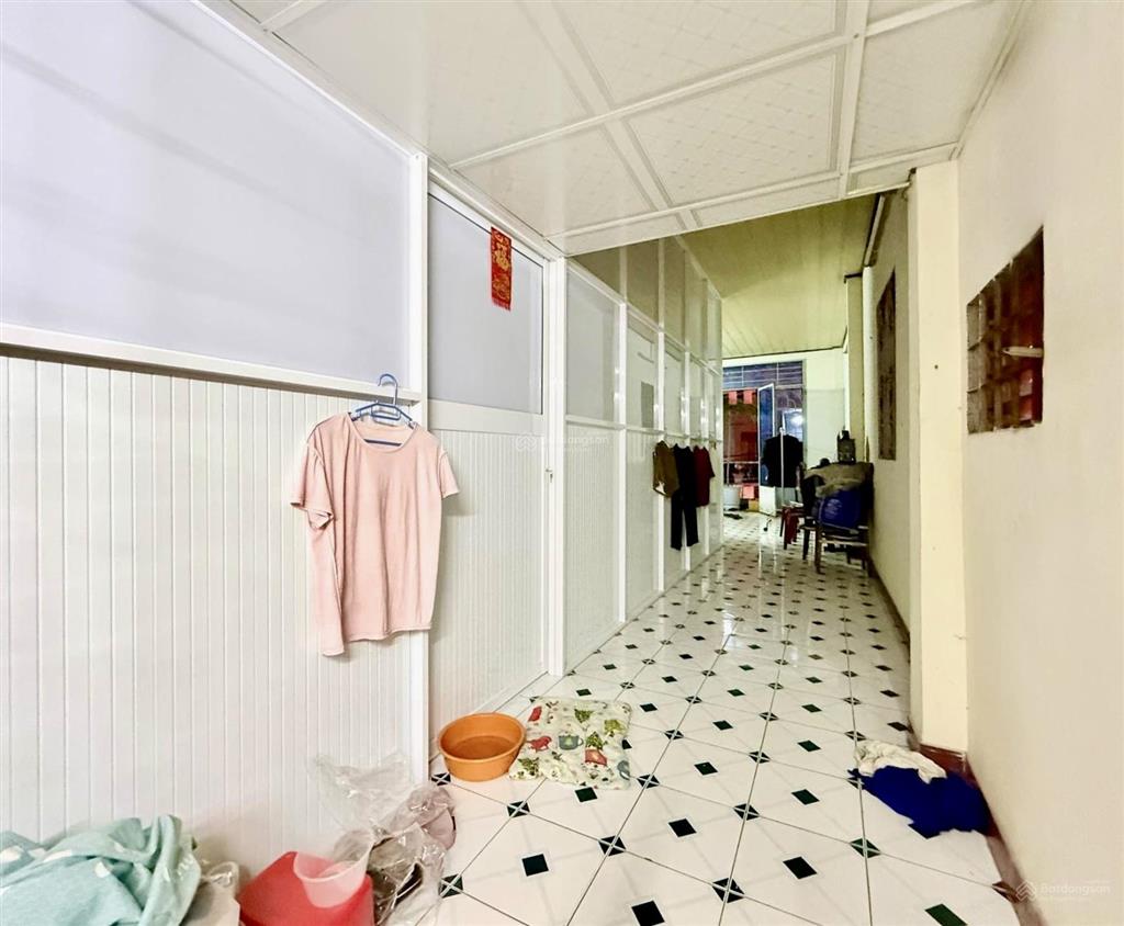Gấp bán giảm 4.7 tỷ nhà hẻm xe hơi âu cơ, tân bình 72m (4.5 x 16m) lô góc chỉ 8.3 tỷ.