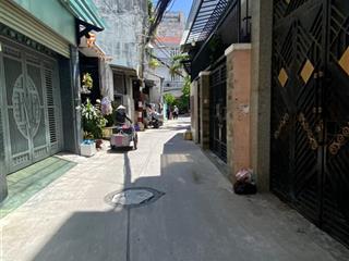 Bán nhà lạc long quân tân bình, hẻm xe hơi 1 bước chân, cách mặt tiền, 60m2 chỉ 7,2 tỷ.
