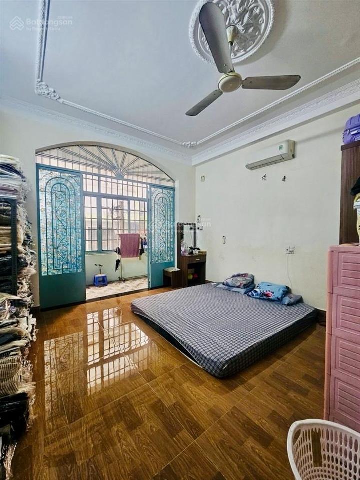Bán nhà lạc long quân tân bình, hẻm xe hơi 1 bước chân, cách mặt tiền, 60m2 chỉ 7,2 tỷ.