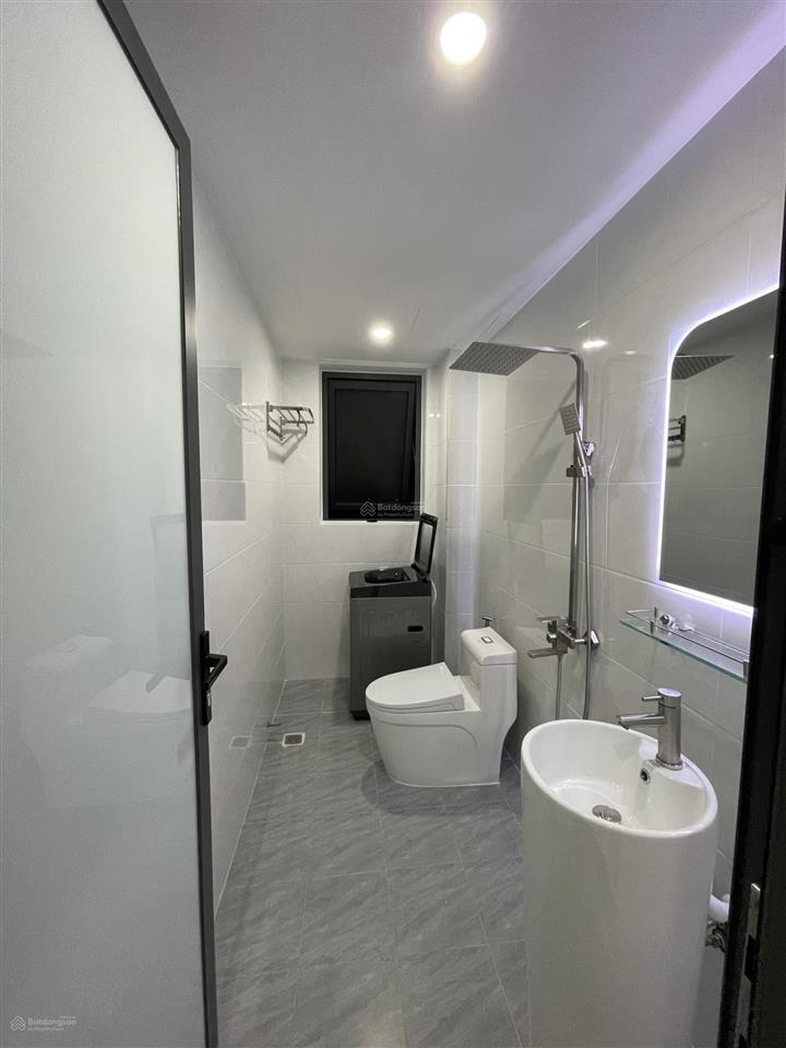 Bán tòa căn hộ dt  100m2 8 tầng 14 phòng full nội thất đường nguyễn đình trân,gần biển sơn thủy