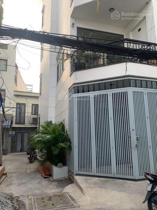 Nhà phố hiện đại 4 tầng  full nội thất gỗ cao cấp  khu dăn cư yên tĩnh