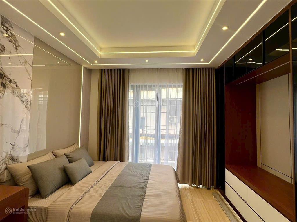 Bán nhà riêng tại đường hòa bình, phường 5, quận 11, 3,6 tỷ, 33,9 m2 nhiều tiện ích, sổ hồng riêng.