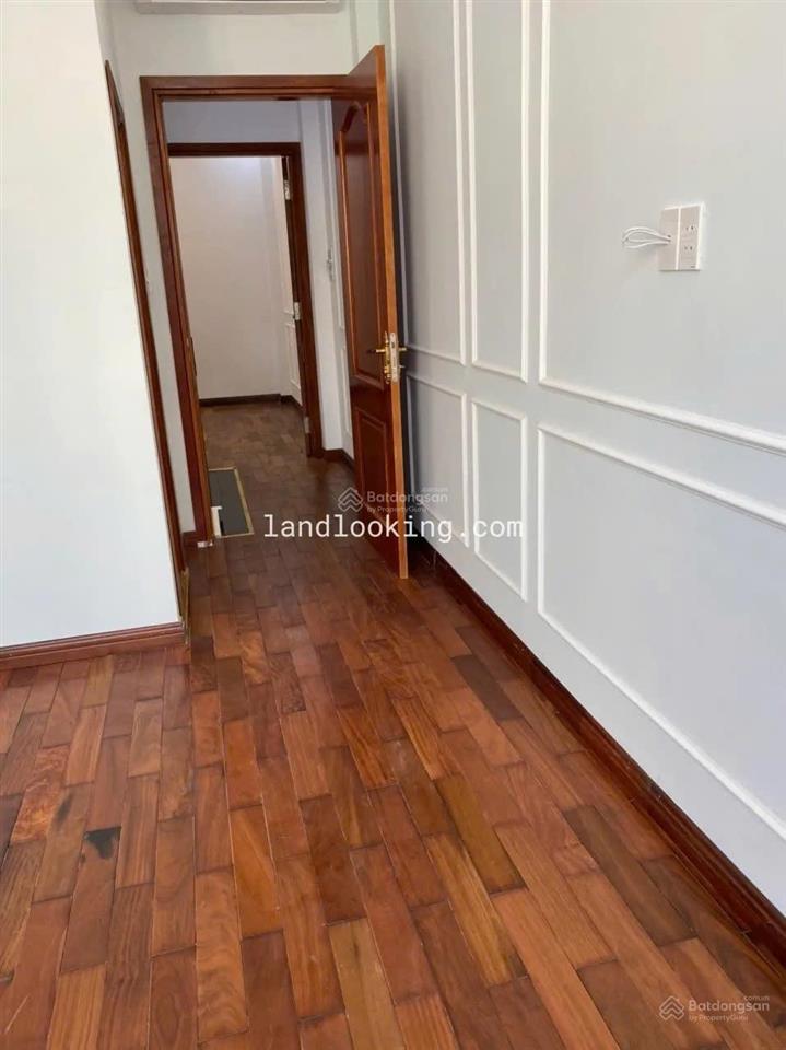 Bán gấp nhà 2ty580 lam sơn, tân bình hơn 38m sở hữu 4 tầng, liền kề công viên hoàng văn thụ