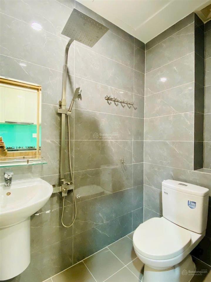 Hạ giá bán nhanh nhà đẹp hoàng hoa thám, bình thạnh, 49,7m2  3 lầu, gần sân bay và gần q1, q3