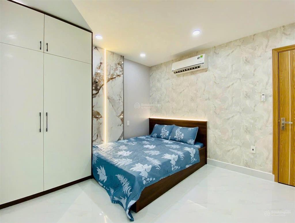 Hạ giá bán nhanh nhà đẹp hoàng hoa thám, bình thạnh, 49,7m2  3 lầu, gần sân bay và gần q1, q3