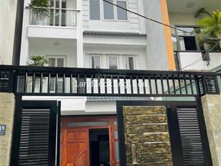 Kẹt tiền cần bán gấp 3tỷ950căn 4 pncách mạng tháng támquận 10 với 75m² hẽm otokinh doanh tốt.