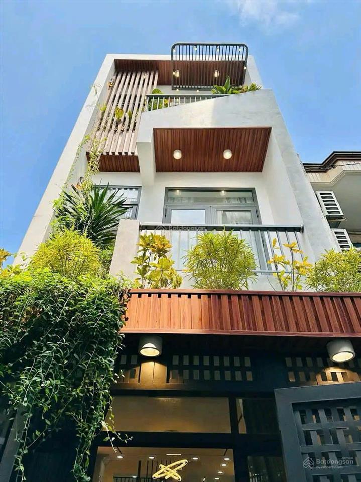 Nhà hẽm 1 xẹt 5m giá chỉ 2tỷ890  ba tháng hai, quận 10, sổ riêng 55,2m² đang cho thuê 10tr/tháng