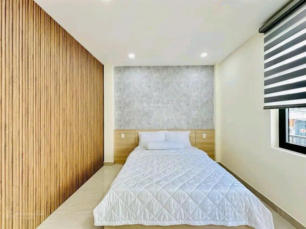 Nhà 5 tầng giá 4tỷ980 thành thái, quận 10, dt 68.9m² hẻm xe hơi 4m nhiều tiện ích xung quanh, shr