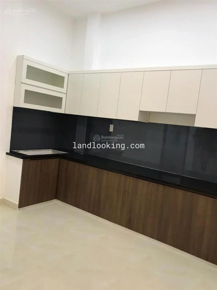 Hòa hảo, quận 10, nhà 3 tầng 46m² hạ giá còn 3 tỷ 980 triệu, hđt 9tr/tháng, sổ riêng hoàn công đủ.