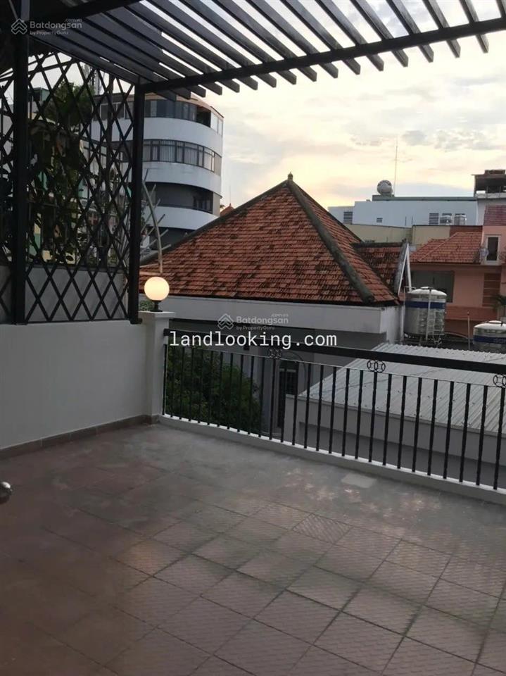 Hòa hảo, quận 10, nhà 3 tầng 46m² hạ giá còn 3 tỷ 980 triệu, hđt 9tr/tháng, sổ riêng hoàn công đủ.