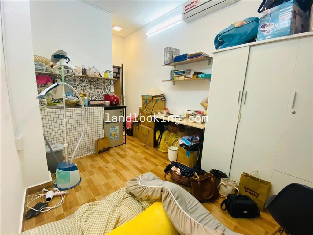 Nhà giá ngộp bán gấp 3ty980 cách mạng tháng 8, quận 10. diện tích 40m² nhà 3 lầu còn mới, sổ hồng.