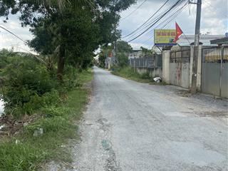 Bán xưởng 600m2 lê minh xuân, giá 15 tỷ