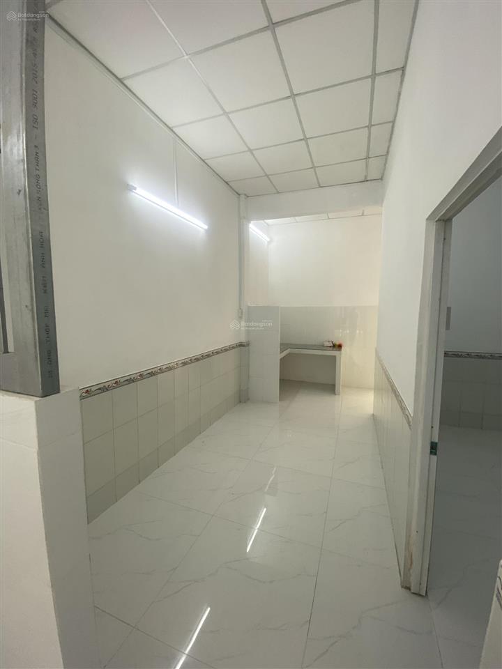 Bán nhà mặt tiền nguyễn văn dương, tt. đức hoà, giá 2,8 tỷ