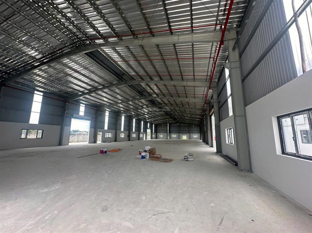 Cần bán nhà xưởng 1200m xã lê minh xuân , giá 25 tỷ.