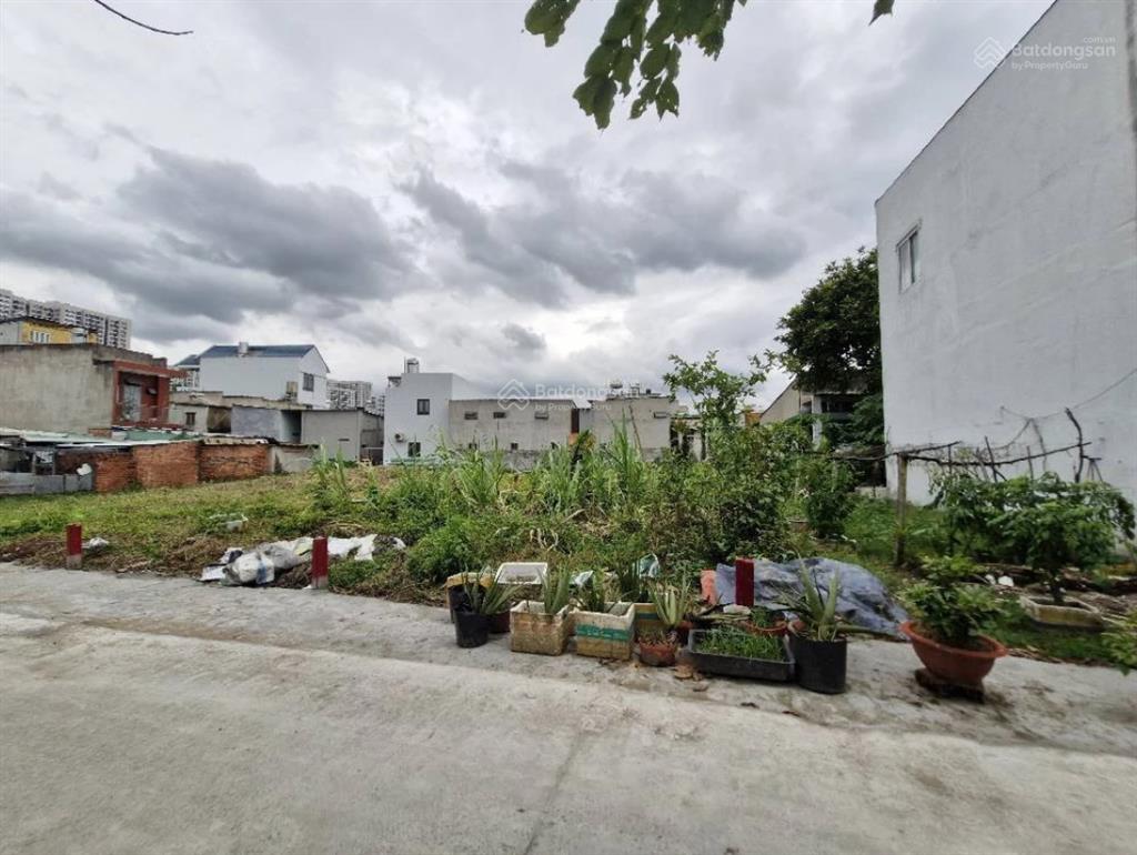 [giá 2 tỷ350] bấn gấp đất kdc kế vinhomes grand park . dt 4855m2  sổ hồng riêng .  0903 632 ***