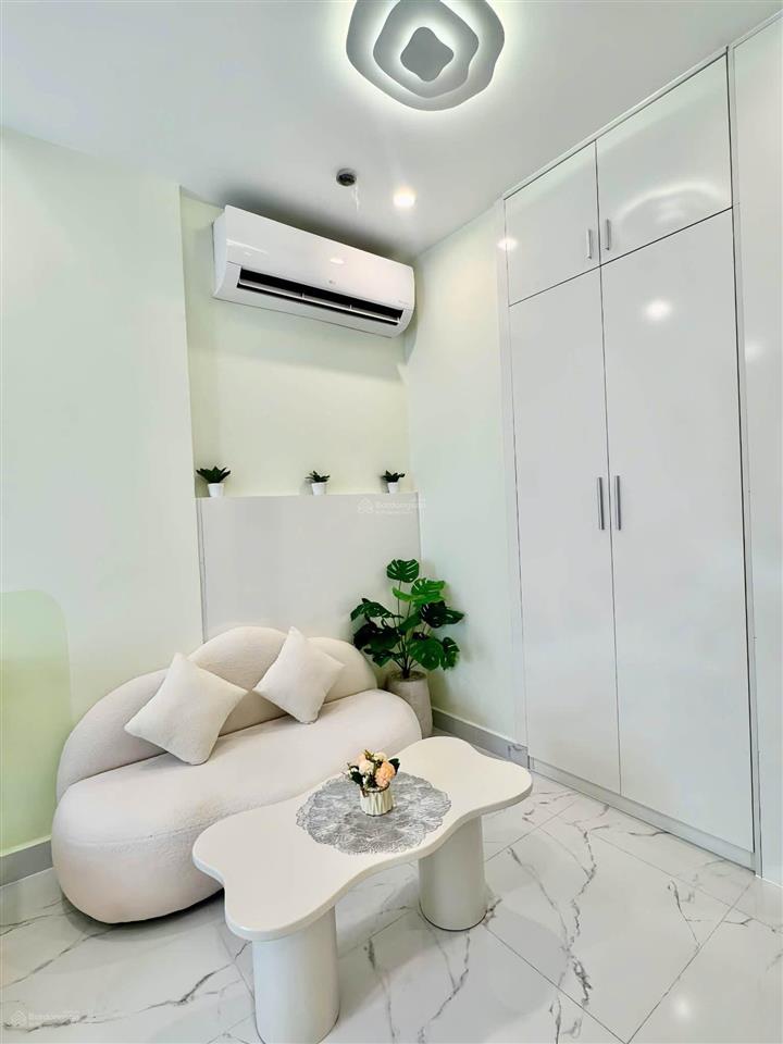 Bán studio full nội thất 1ty850 phân khu the beverly solari vinhomes grand park quận 9