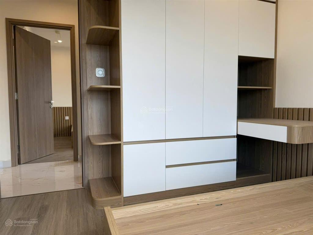 Căn 3pn2wc  82m2. giá 3,48 tỷ đông nam view sông vinhomes quận 9