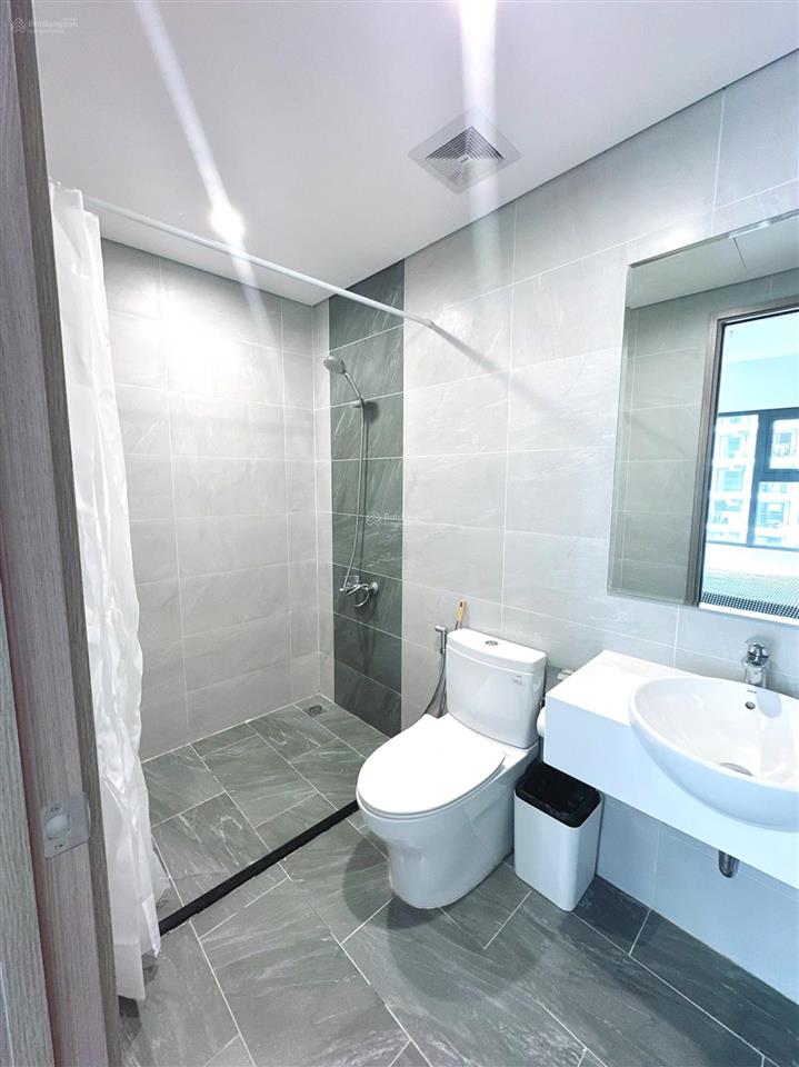 Gấp căn 2pn2wc 59m2 giá 2tỷ750 view trực diện vườn nhật vinhomes grand park quận 9