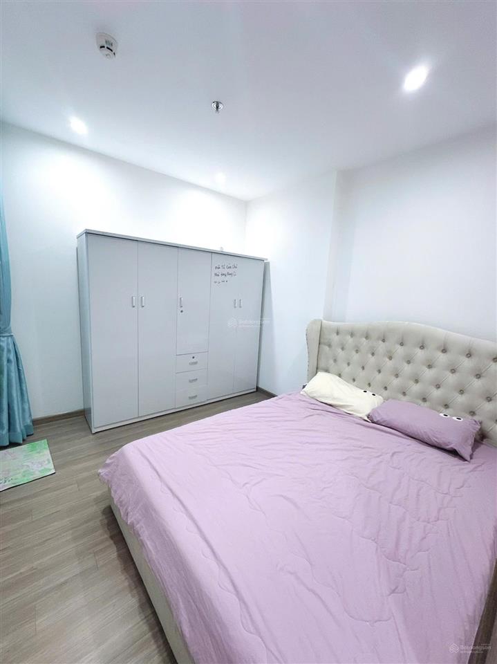 Gấp căn 2pn2wc 59m2 giá 2tỷ750 view trực diện vườn nhật vinhomes grand park quận 9