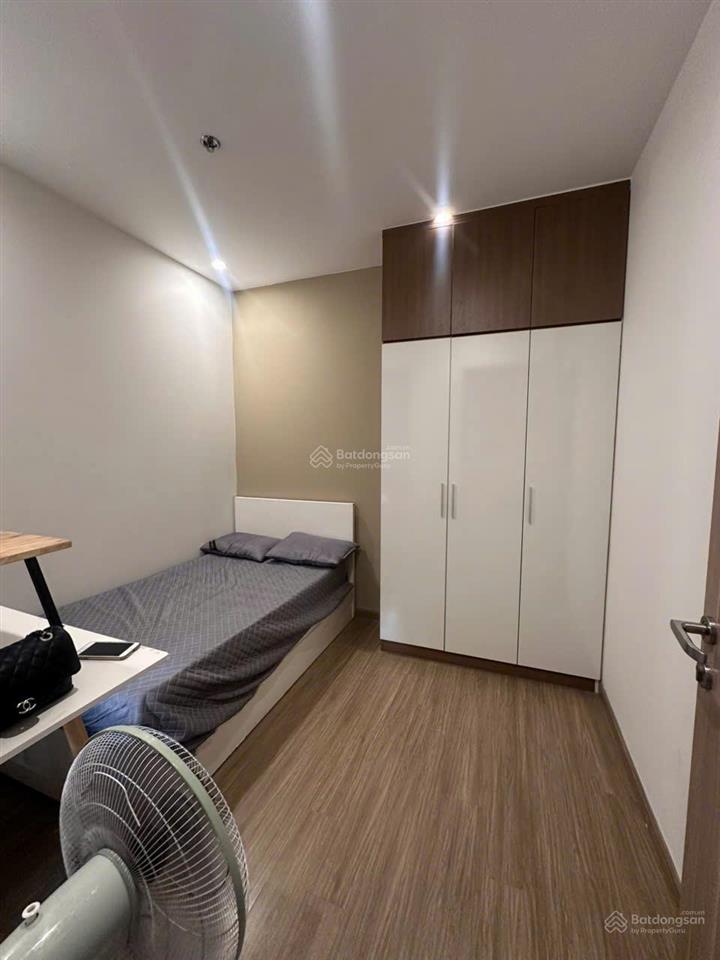 Bán căn 2pn1wc 59m2 giá 2ty550 view hồ bơi vinhomes grand park quận 9