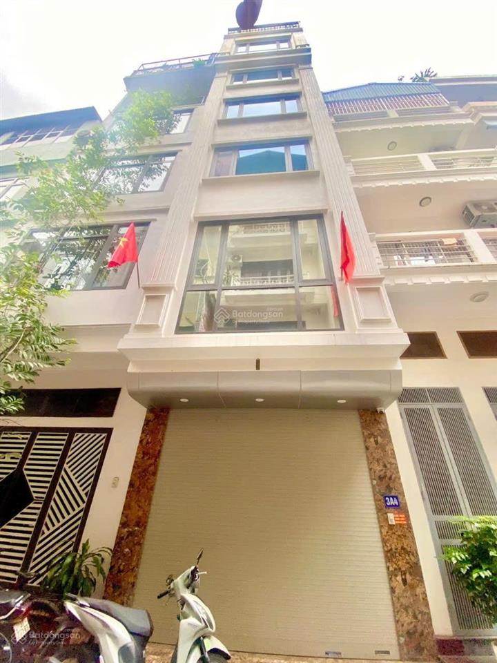 Nhỉnh 10 tỷ. chính chủ cần bán gấp nhà mạc thái tổ, yên hòa, cầu giấy. khu phân lô, có thang máy.